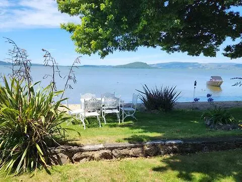 Lake View Room With Bathroom Rotorua